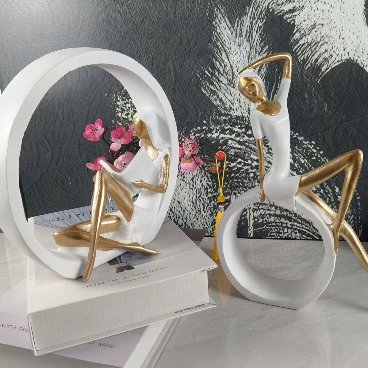 Estatua de chica OK de lectura - Art Craft New Year reseña y precio